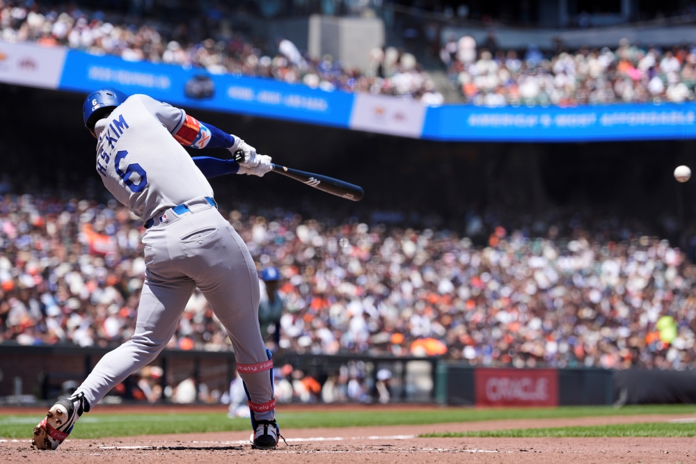 LA 다저스 유틸리티 야수 김혜성이 13일 캘리포니아주 샌프란시스코의 오라클파크에서 열린 샌프란시스코 자이언츠와의 원정경기에 7번타자 겸 2루수로 선발 출전해 4타수 1안타 1타점을 기록했다. AP 연합뉴스