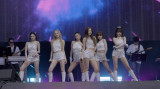 K팝 걸그룹 최초…아이브, 룰라팔루자 베를린 올랐다 