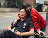 '이수근♥' 박지연, 두 번째 신장이식 …“친오빠 신장”