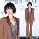 '노출 없이도 충분해' 나나, 섹시 카리스마 풀 장착