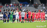 뼈아픈 한일전 3연패[포토]
