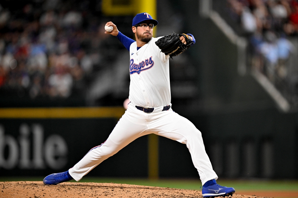 텍사스 레인저스 소속으로 커리어를 쌓고 있던 한국계 빅리거 데인 더닝이 트레이드를 통해 애틀랜타 브레이브스로 이적했다. 애틀랜타는 그 대가로 텍사스에 우완 불펜투수 호세 루이즈를 내줬다. Imagn Images 연합뉴스