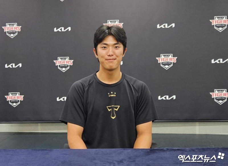 18일 오후 광주-KIA챔피언스필드에서 열릴 예정이었던 '2025 신한 SOL Bank KBO리그' NC 다이노스와 KIA 타이거즈의 경기가 우천으로 취소됐다. KIA 이의리가 취재진과 인터뷰에 임하고 있다. 광주, 유준상 기자