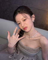 Go Youn Jung Stuns in Graceful Tulle Dress with Playful Twist at Blue Dragon Series Awards