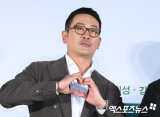 '최음제 댓글 사과' 하정우, "복귀" 직접 알렸다…팬과 소통 ing [엑's 이슈]