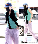 G-DRAGON Departs for Jakarta to Kick Off World Tour
