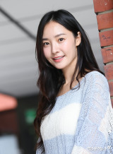 [단독] 달샤벳 출신 배우희 의붓父에 성폭행 트라우마 연기 어려워, 도전이자 배움 (엑's 인터뷰①)