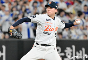 조동욱 ‘이닝 마무리하자’[포토]