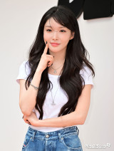 “She Gave Us Louis Vuitton!” — Dancer Kwonttoto Shares Sweet Story About Chung Ha