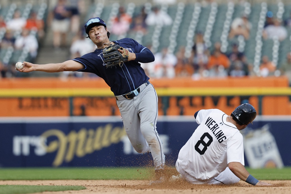 탬파베이 레이스 김하성이 올해 미국 메이저리그 정규시즌 경기에 출전해 수비하고 있다. REUTERS 연합뉴스