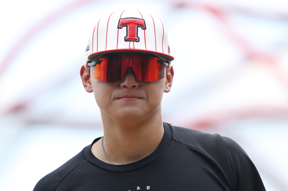 부상을 털고 돌아온 KIA 타이거즈 내야수 김도영이 5일 2025 신한 SOL Bank KBO리그 롯데 자이언츠와 팀 간 13차전에서 복귀전을 치른다. 사진 KIA 타이거즈