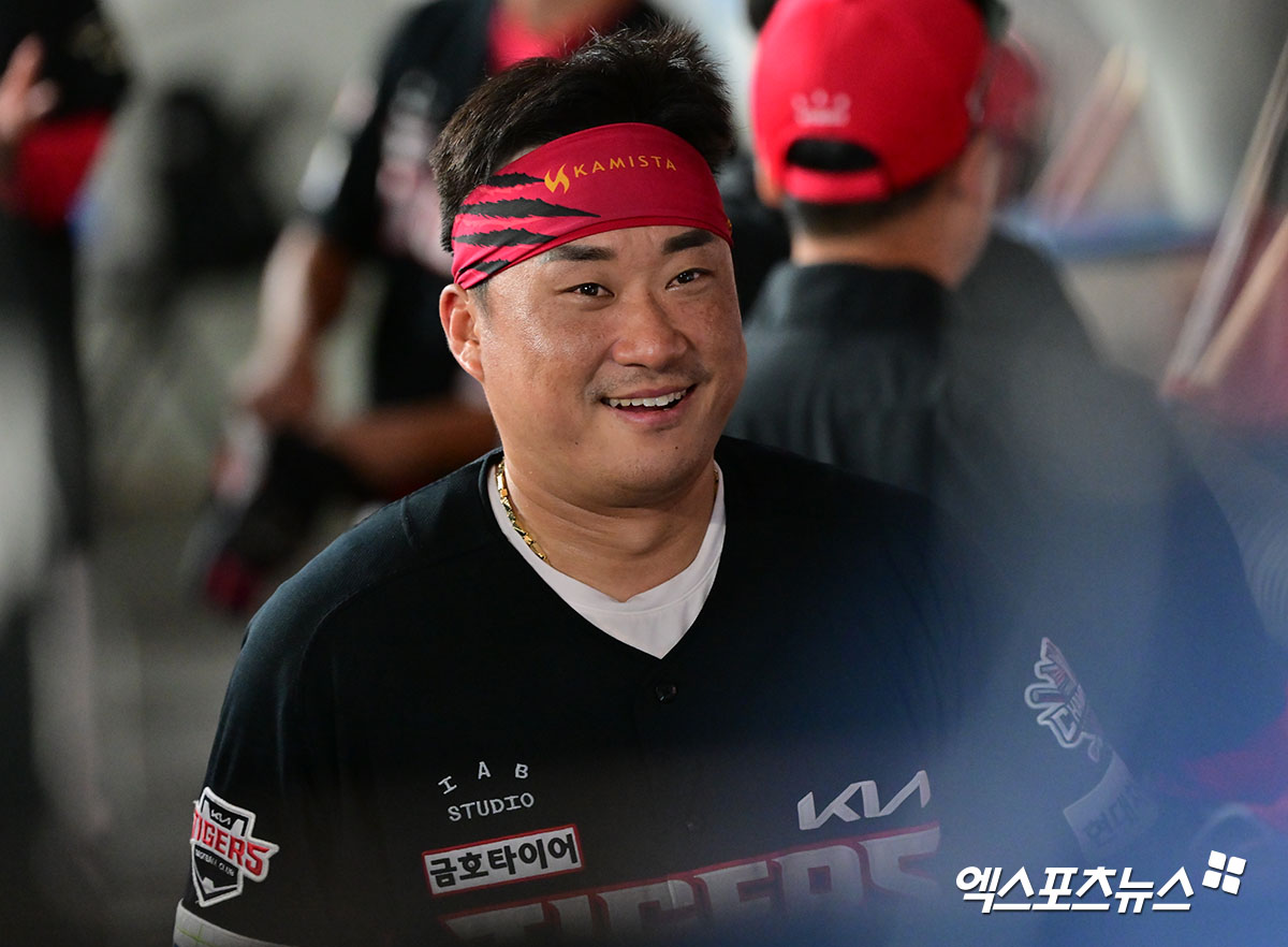 KIA 타이거즈 주전포수 김태군이 5일 부산 사직야구장에서 열린 2025 신한 SOL Bank KBO리그 롯데 자이언츠와의 팀 간 13차전에 8번타자 겸 포수로 선발출전, 결승타를 기록하고 팀 3연승을 이끌었다. 사진 엑스포츠뉴스