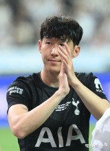 손흥민 'MLS 블록버스터' 오피셜 곧 나옵니다…손흥민, 오늘 미국으로 출국 "빠르면 수요일에 공식 발표"