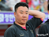 도대체 몇 개야? 꽃감독 뿔났다! 데이비슨 결승포 헌납→미팅 질책 너무 평온하게 볼 배합, 답답했어 [창원 현장]