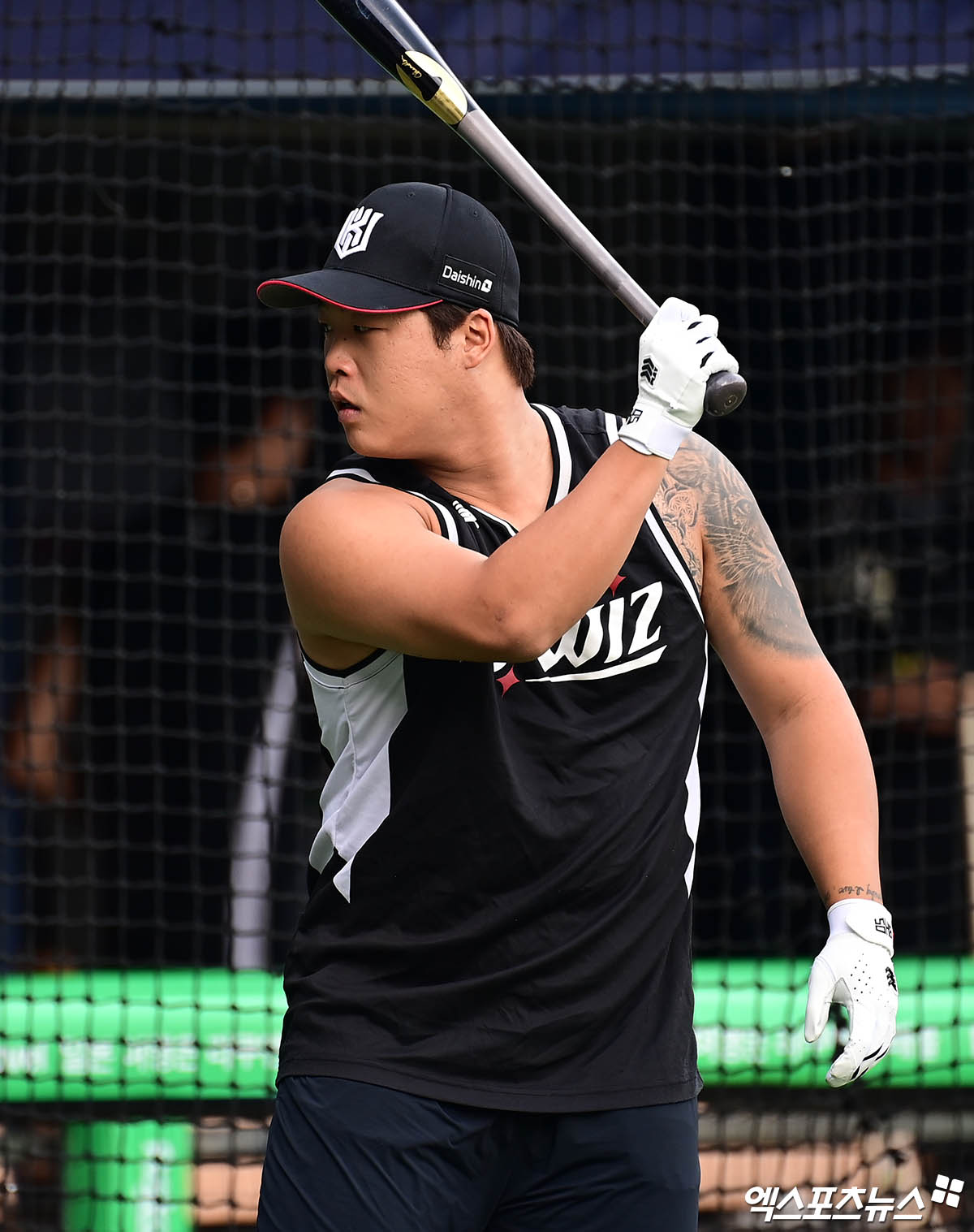 지난달 29일 오후 서울 송파구 잠실야구장에서 열리는 '2025 신한 SOL Bank KBO리그' KT 위즈와 LG 트윈스의 경기에 앞서 KT 강백호가 타격 훈련을 하고 있다. 엑스포츠뉴스 DB