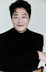 '서초동' 임성재 ♥김지현과 베드신, 세금 2배로 내라고…낼 용의 있다, 목 아래 노출 처음 [엑's 인터뷰]