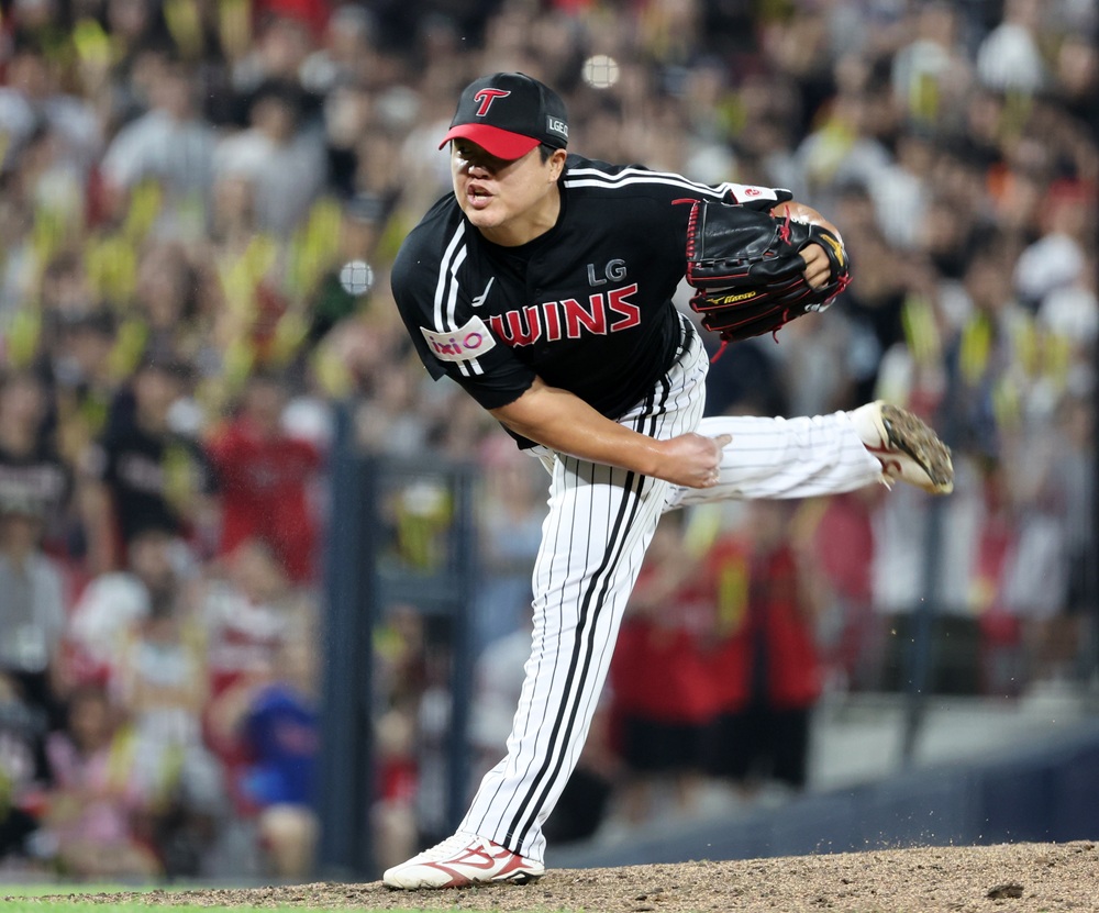 LG 트윈스 우완 장현식이 2025시즌 올스타 브레이크 이후 슬럼프에 빠져 있다. 사진 연합뉴스