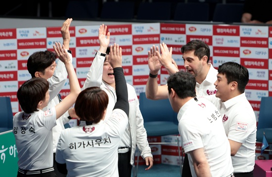 크라운해태 선수단.PBA