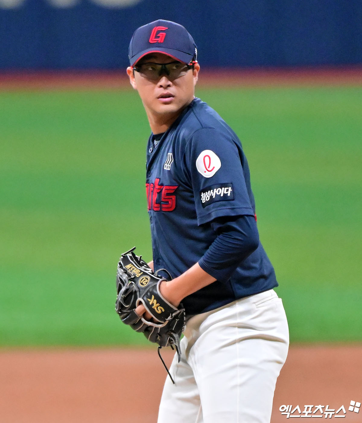 롯데 자이언츠 우완 박세웅이 22일 창원 NC파크에서 열리는 2025 신한 SOL Bank KBO리그 NC 다이노스와 팀 간 12차전에 선발투수로 나선다. 사진 엑스포츠뉴스 DB