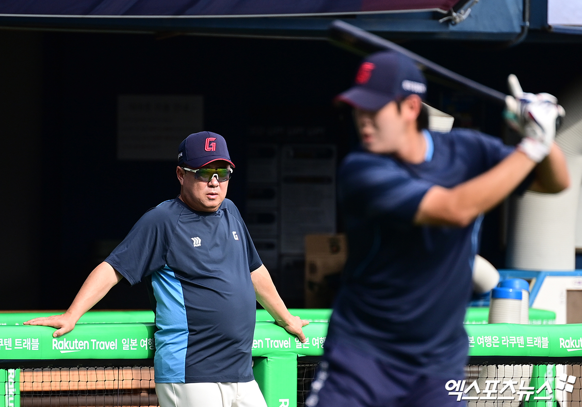 김태형 감독이 이끄는 롯데 자이언츠가 23일 창원NC파크에서 열리는 2025 신한 SOL Bank KBO리그 NC 다이노스와의 팀 간 13차전에서 11연패 탈출에 도전한다. 사진 엑스포츠뉴스 DB