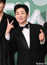 딘딘 "연예인 XX들 화폐가치 개념 없어"…이준도 살린 '소신 발언' [엑's 이슈]