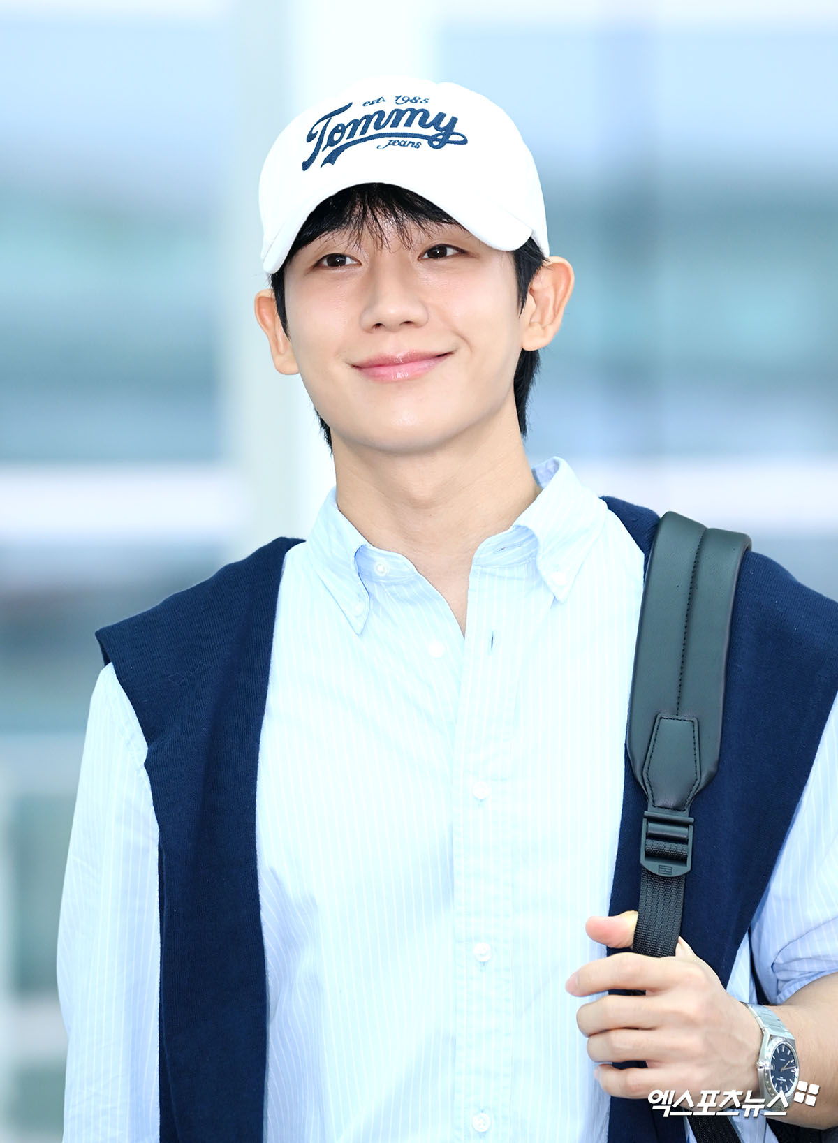 정해인 '예쁜 미소 활짝'