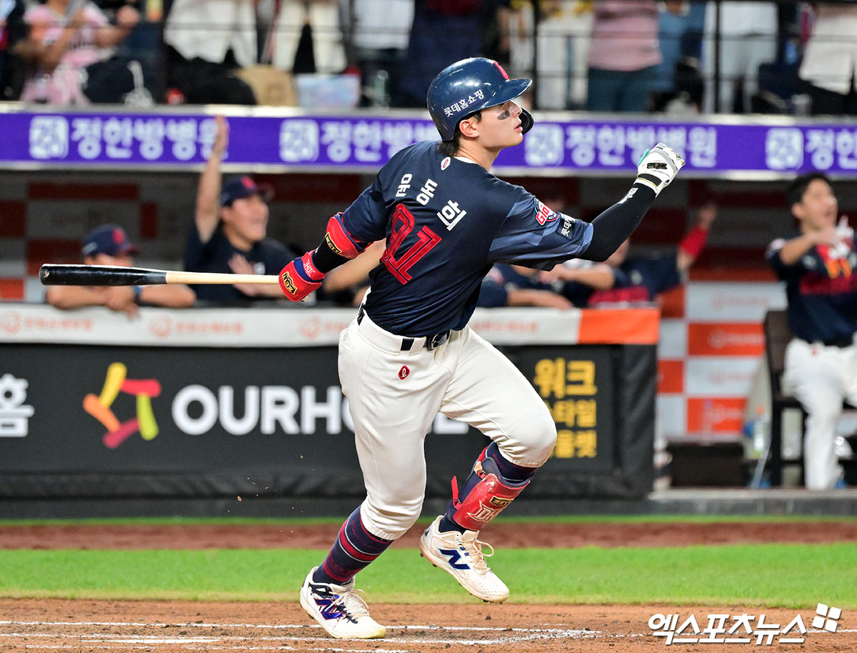 롯데 자이언츠 외야수 윤동희. 한화 이글스 외국인 투수 라이언 와이스 상대 통산 15타수 5안타로 강했다. 사진 엑스포츠뉴스 DB