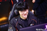 'KT 나와!'…HLE, 세트스코어 3대0으로 T1 제압 (LCK) [종합]