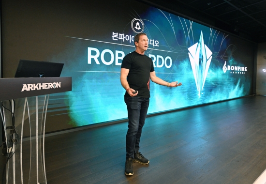 본파이어 스튜디오 롭 팔도 대표