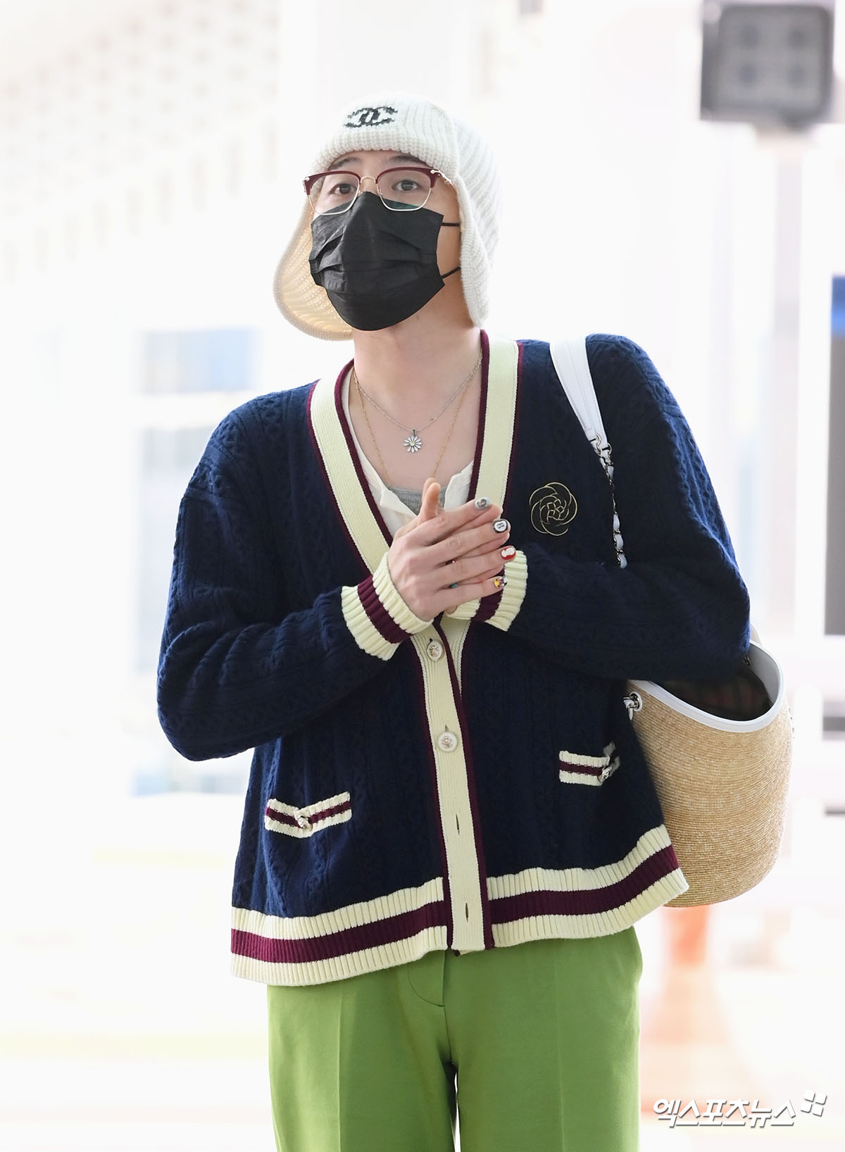 지드래곤, 알록달록 네일 자랑