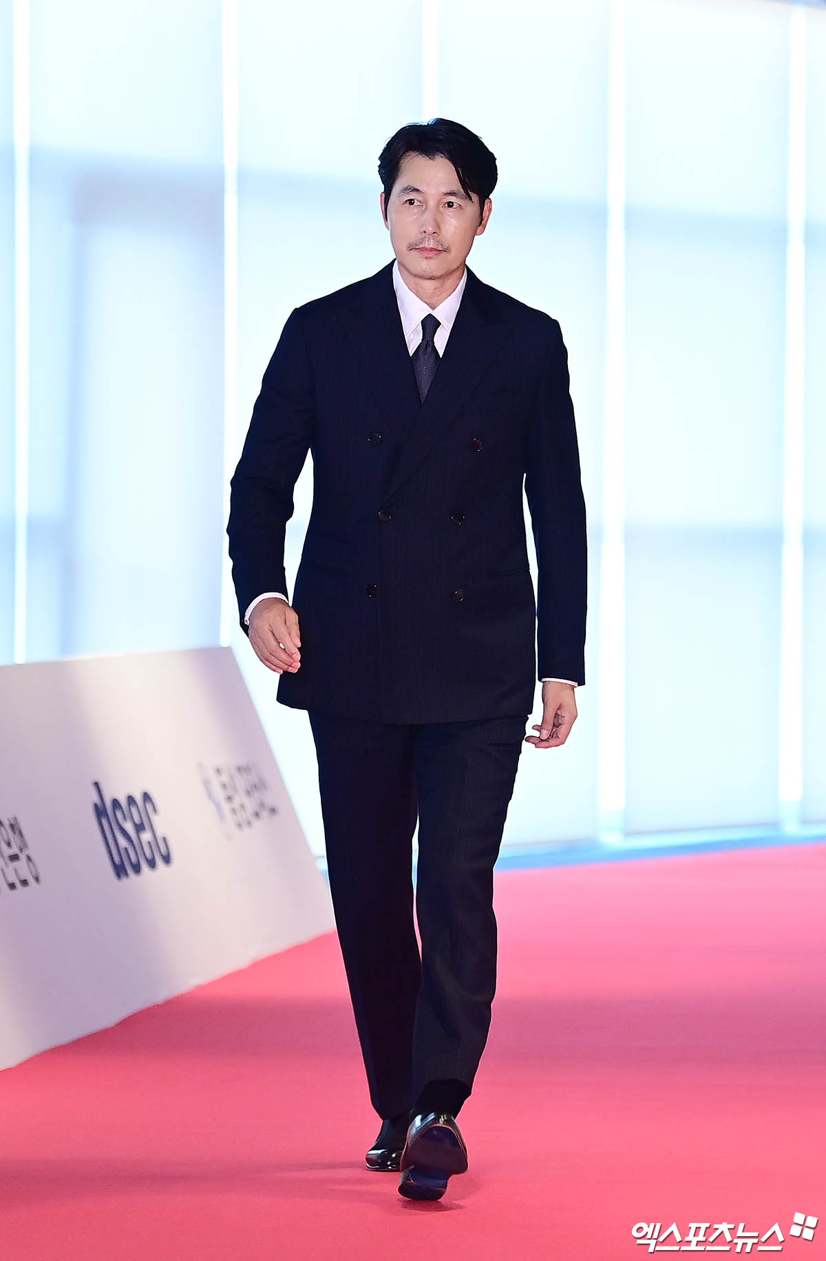 품절남 대열 합류