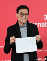 양가휘의 그림 솜씨[엑's HD포토]