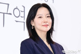 이영애, '20살 연상♥' 남편과 공개 데이트…훈훈 목격담 소환까지 