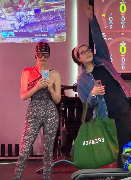 김혜수가 운동 인증 사진을 공개했다. 사진=김혜수 SNS