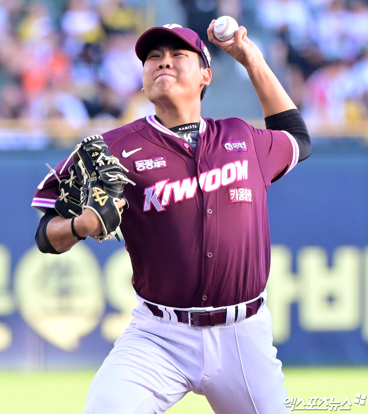 제구 난조로 어려움을 겪고 있는 키움 히어로즈 좌완 유망주 박정훈. 사진 엑스포츠뉴스 DB