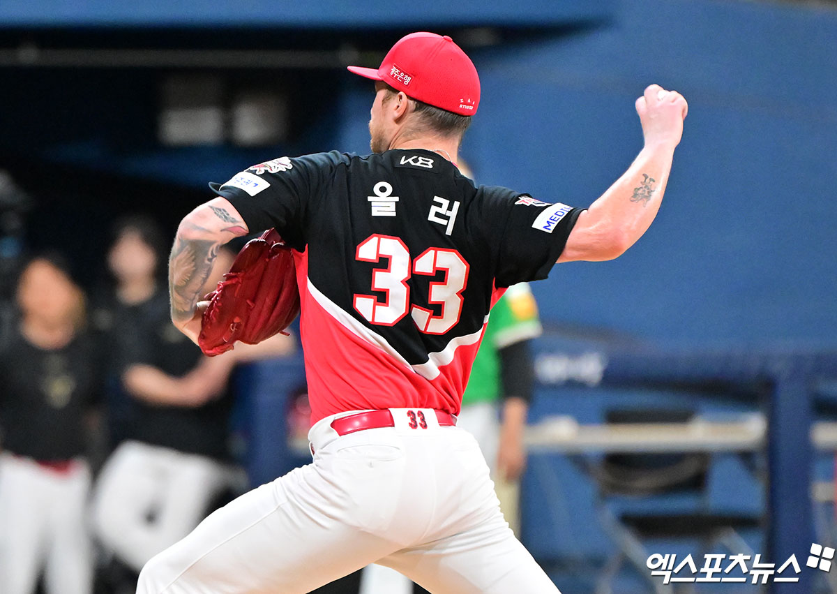KIA 타이거즈 외국인 투수 아담 올러가 24일 서울 고척스카이돔에서 열린 2025 신한 SOL Bank KBO리그 키움 히어로즈와의 팀 간 16차전에 선발등판, 6이닝 무실점으로 승리투수가 됐다. 사진 엑스포츠뉴스 DB