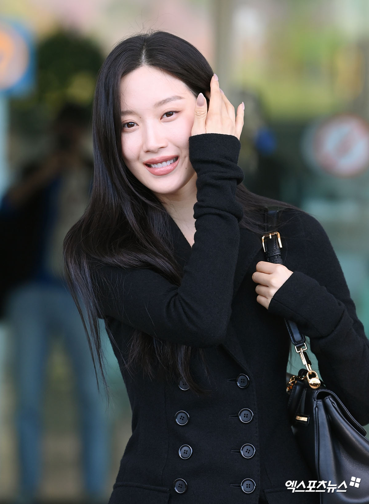 보조개 콕! 예쁜 미소