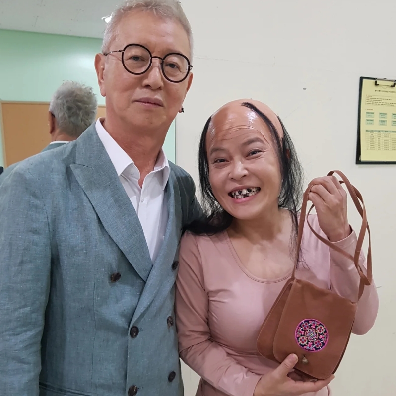 故전유성과 조혜련 사진