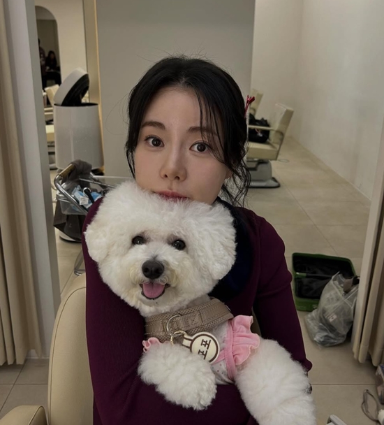 임지연과 반려견의 투샷. 사진=임지연 계정
