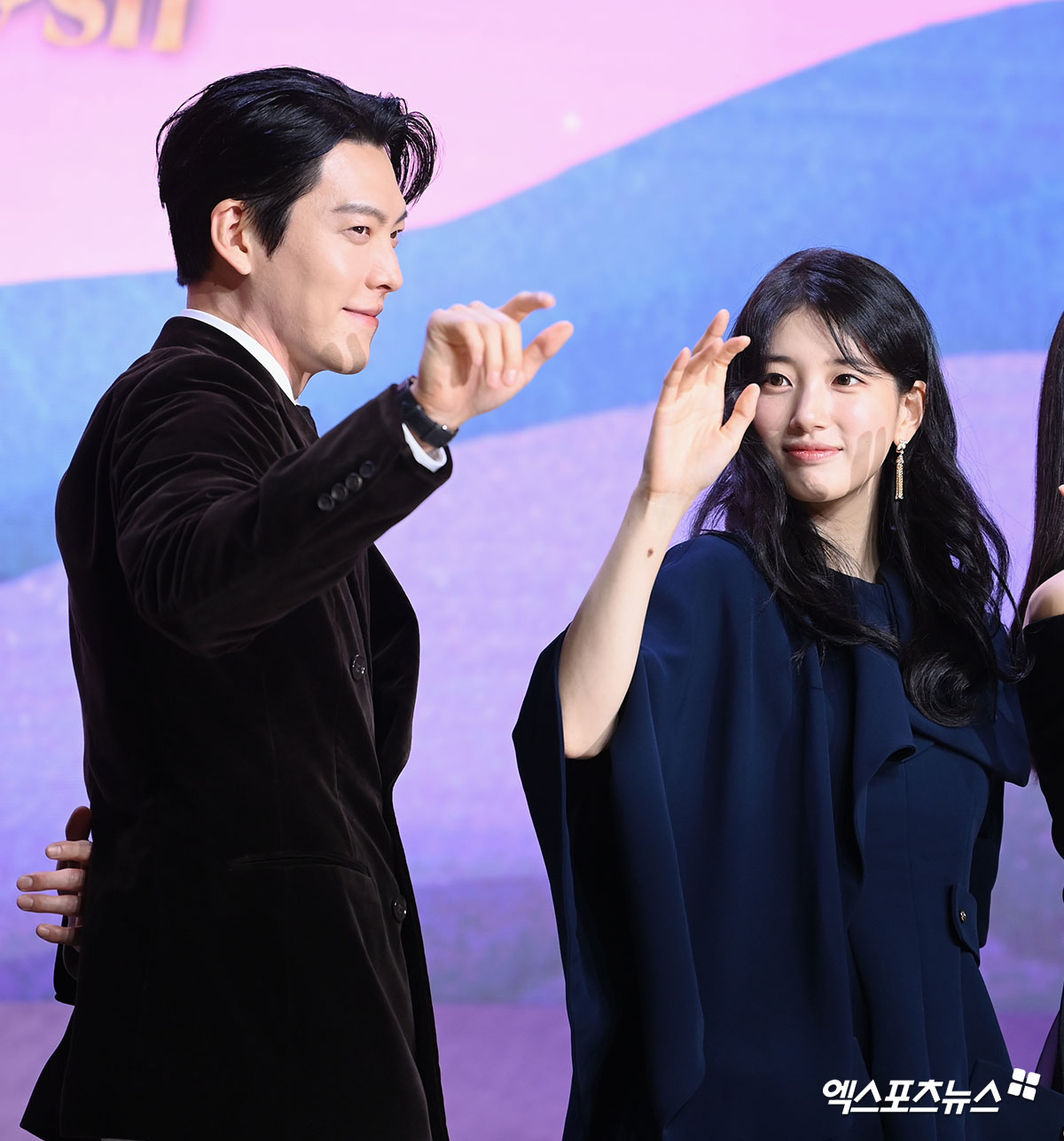 '다 이루어질지니' 제작발표회, 김우빈과 수지