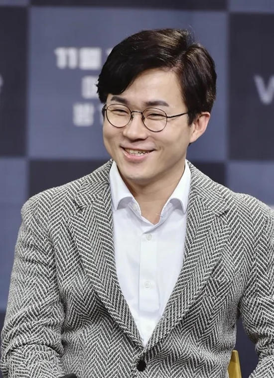 슈카(본명 전석재).