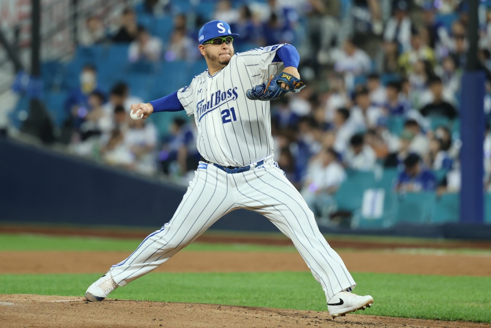 30일 오후 대구삼성라이온즈파크에서 열린 '2025 신한 SOL Bank KBO리그' KIA 타이거즈와 삼성 라이온즈의 경기, 삼성이 5:0으로 승리했다. 삼성 선발 아리엘 후라도는 7이닝 무실점으로 호투를 펼치면서 시즌 15승을 달성했다. 삼성 라이온즈