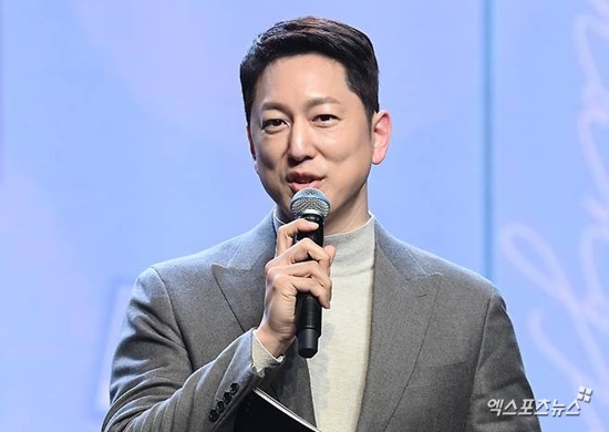 액스포츠뉴스 DB - 한석준