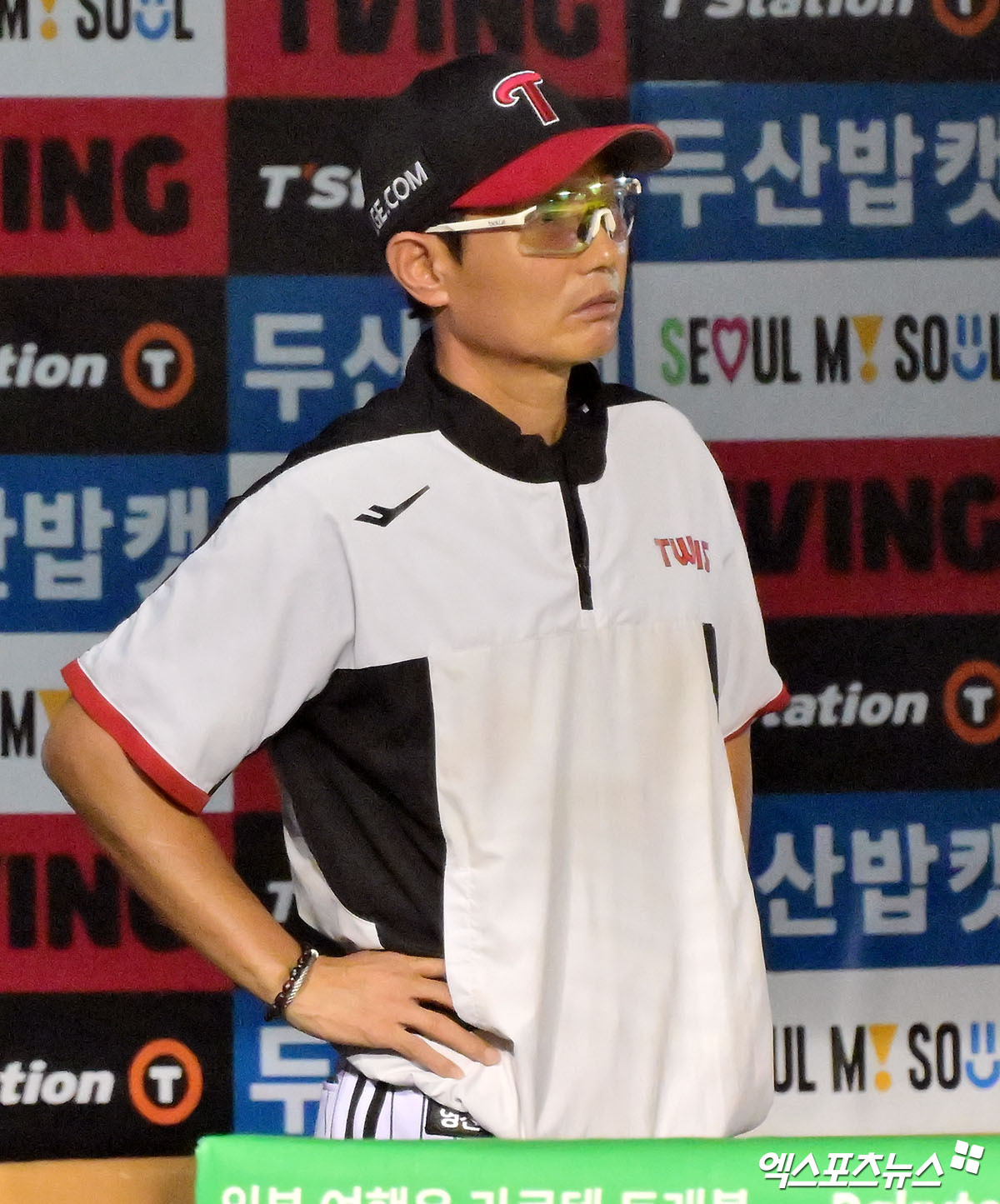 염경엽 감독이 이끄는 LG 트윈스가 10월 1일 서울 잠실야구장에서 열리는 NC 다이노스와의 2025시즌 최종전에서 페넌트레이스 1위 확정에 도전한다. 사진 엑스포츠뉴스 DB