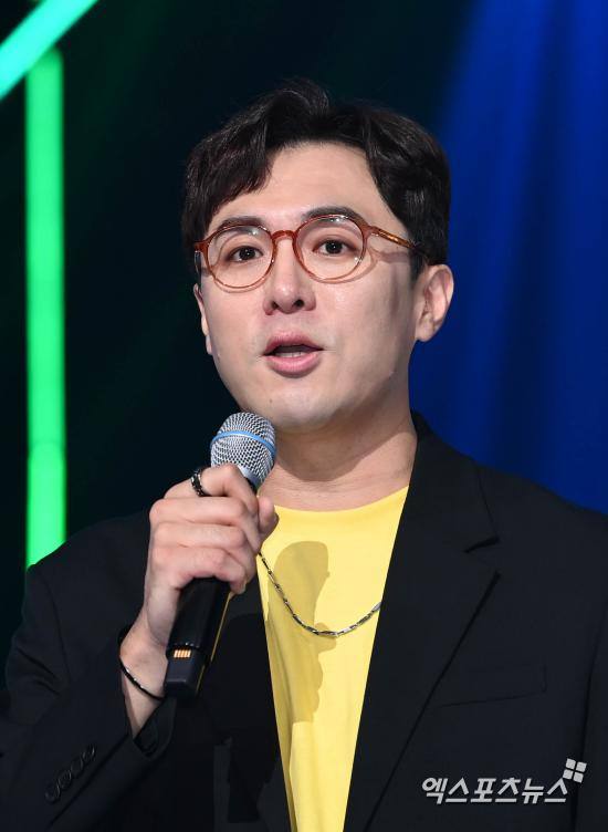 엑스포츠뉴스DB, MC배