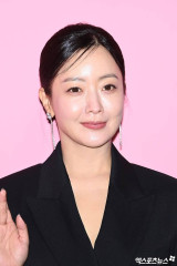 母 사랑 없다면 아름다움 없어 무남독녀 김희선, 추석 앞두고 모친상 '위로 물결'