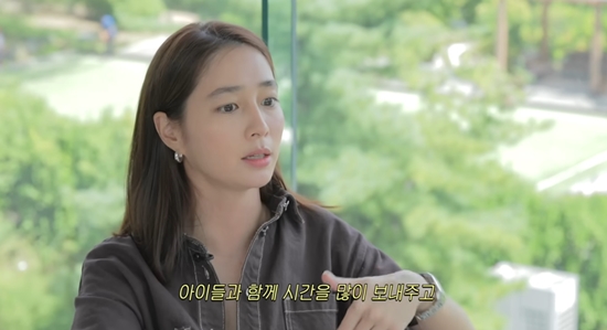 이병헌의 장점을 말하는 이민정, 사진=유튜브 채널 '손연재'