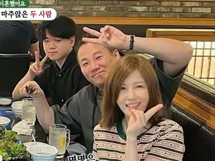 윤민수와 전 아내 김민지 씨, 아들 윤후.