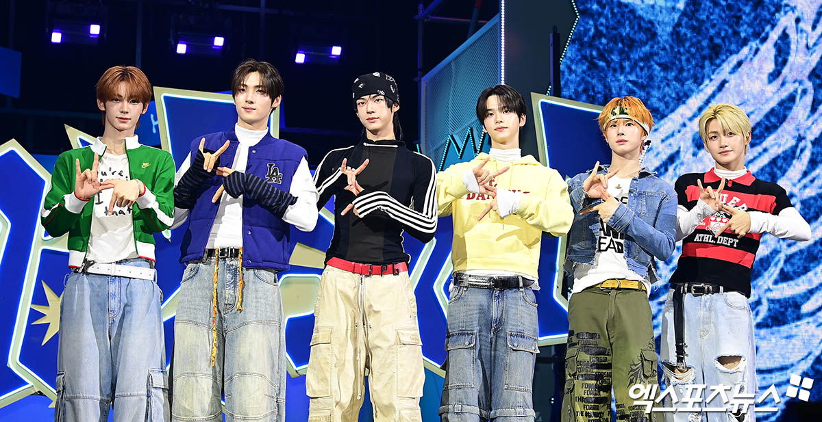 (왼쪽부터) 한진, 영재, 도훈, 신유, 경민, 지훈