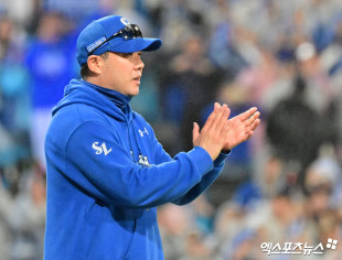 박진만 감독 ‘선수단에게 박수’[포토]